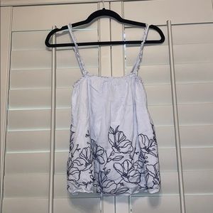 Flower embroidered ruffle tank
